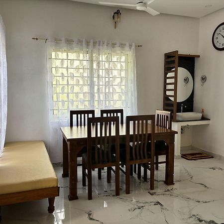 Ayurville Homestay Kochi エクステリア 写真